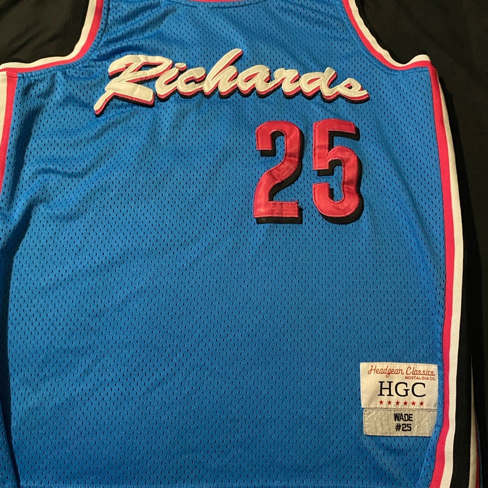 Boys Dewayne Wade High School Basketball Jersey Sz ES